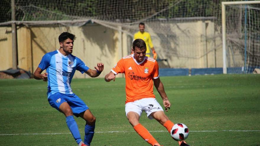 El Atlético Malagueño se ahoga en la orilla