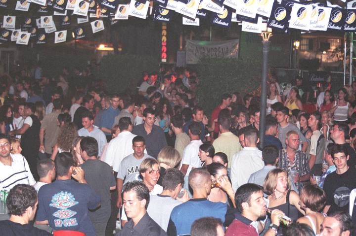 Así era la fiesta en Alicante a finales de los 90