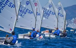 260 joves regatistes de 56 països navegaran al Mundial d’Optimist a Sant Pere Pescador
