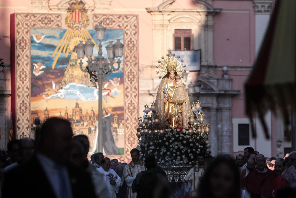 Procesión de la Virgen de los Desamparados