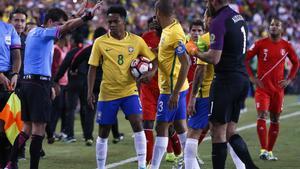 El Perú elimina el Brasil amb un gol d'escàndol