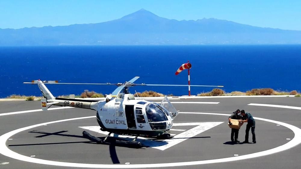 Llegada de mascarillas a La Palma.