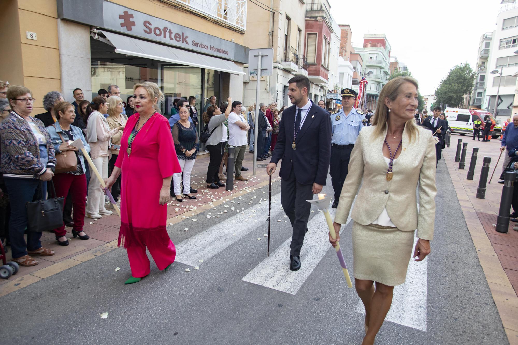 La procesión de la Mare de Déu de Gràcia, el día de las elecciones, en Gandia.