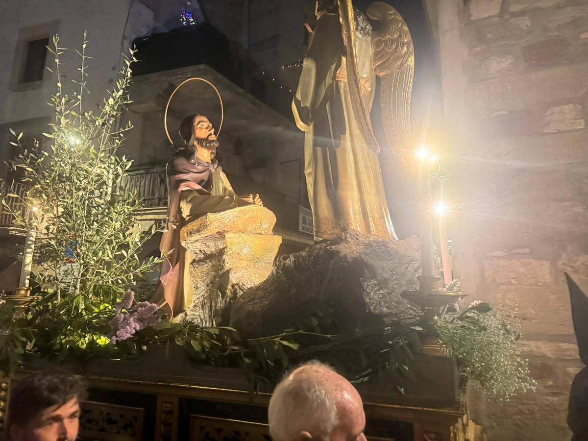 Imatges de la processó de Divendres Sant de Moià