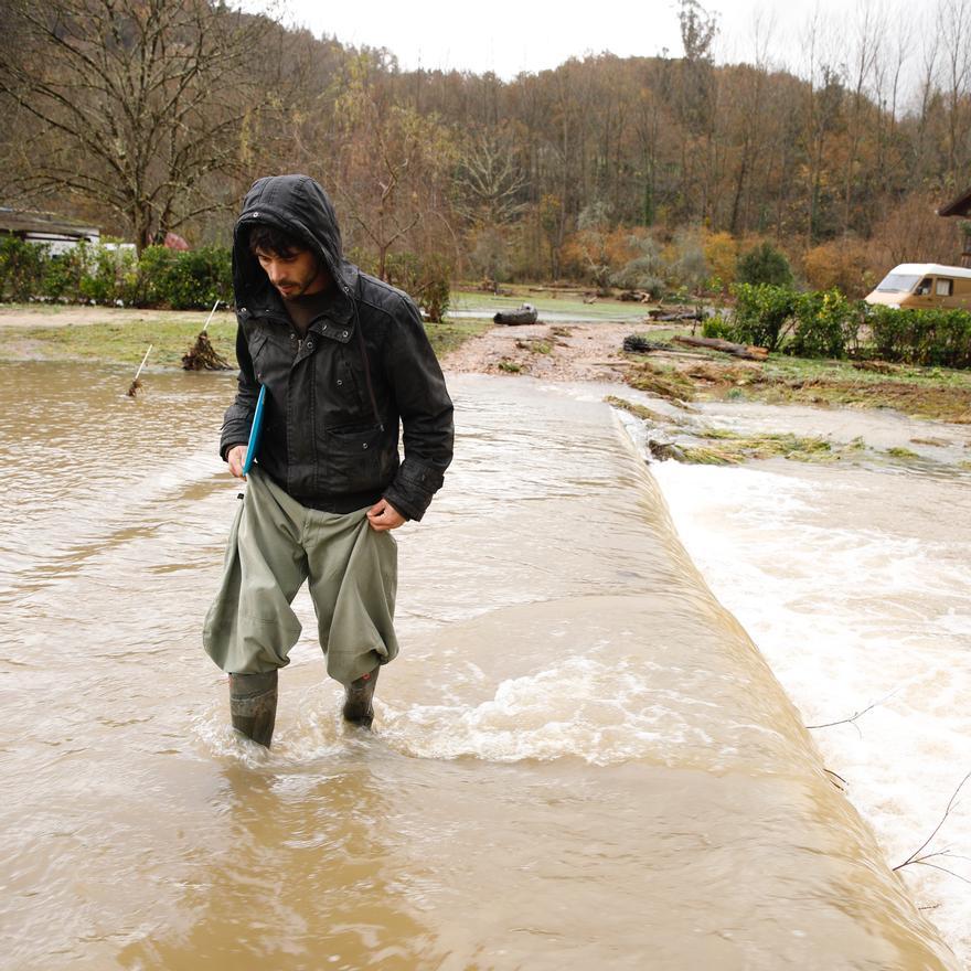 Inundaciones en Asturias: Todas las imágenes de una complicada jornada de lluvias