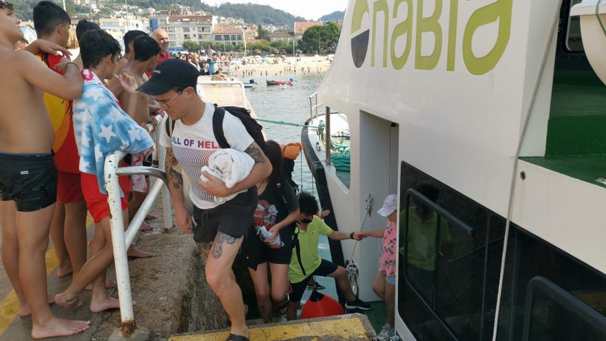 Cuatro empresas optan al nuevo acceso al muelle de Bueu y solo una a ampliar la nave de rederas