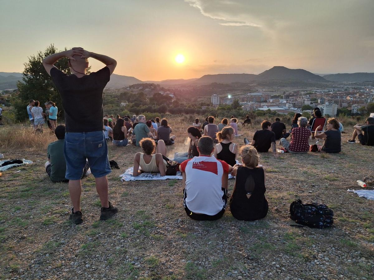 Així es va veure l'eclipsi des del centre de Manresa