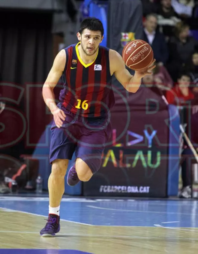 FCBARCELONA, 73 - ESTUDIANTES, 56