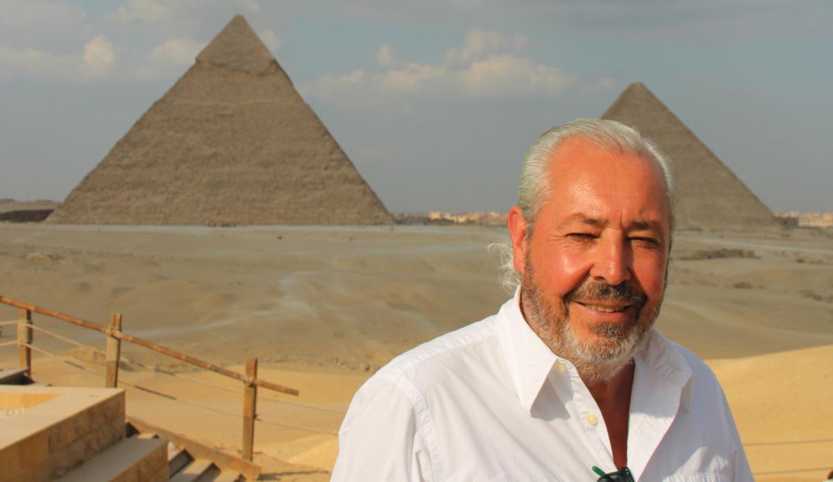 Atnonio Cabanas en Egipto.