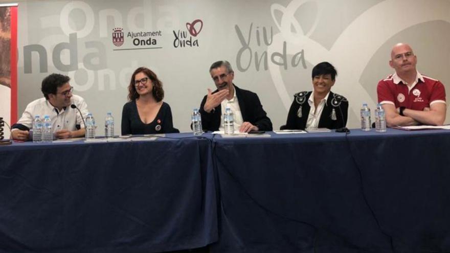 Cerdà y Ángel participaron en la charla dedicada a los ‘bous al carrer’. | MEDITERRÁNEO