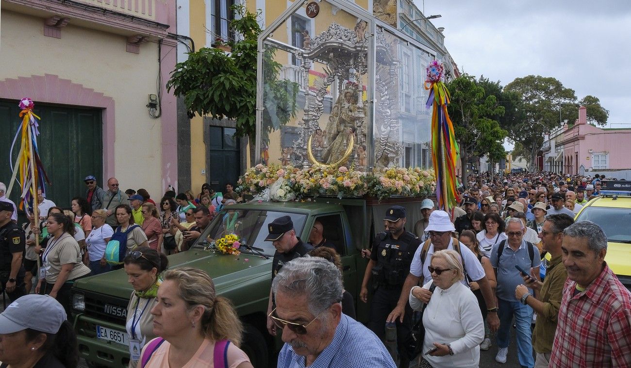 El regreso de la Virgen del Pino a Teror, en imágenes