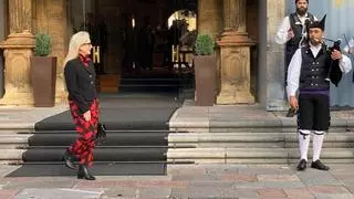 Meryl Streep baila emocionada al son de la gaita durante su recibimiento de los Premios Princesa en Oviedo