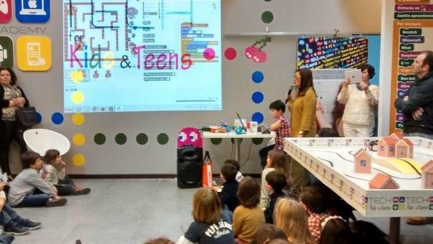 Una escuela de robótica y programación para los pequeños