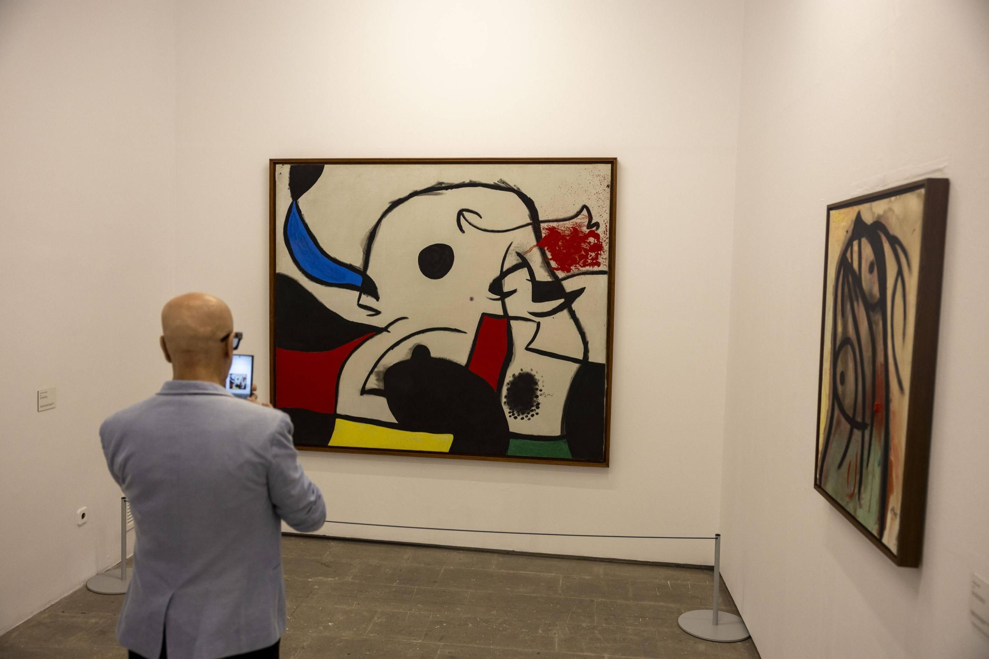 La inauguración de la exposición de Joan Miró en el Casal Solleric