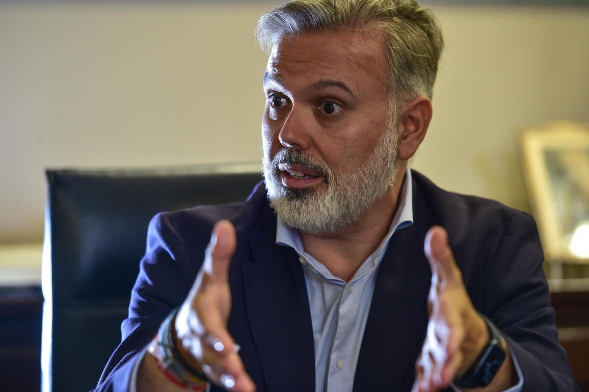 Fernando Pizarro, alcalde de Plasencia, durante la entrevista.