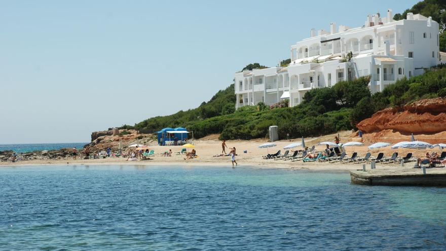 La tercera playa urbana 
de Santa Eulària. x.p.