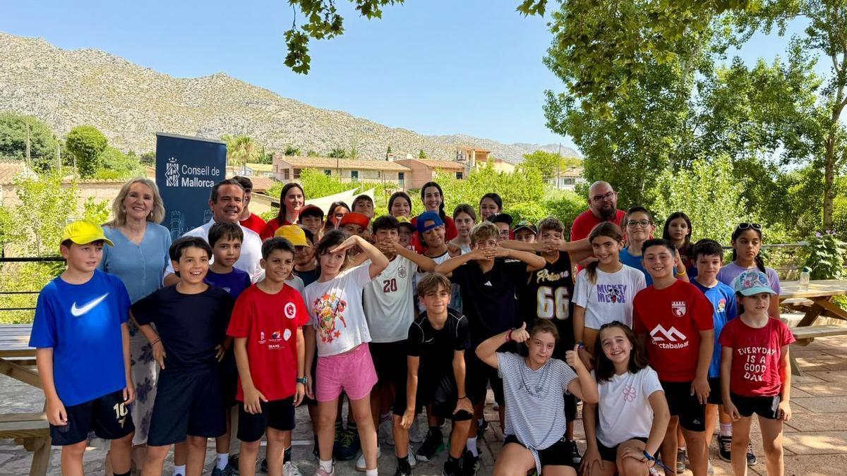 'Joves a la Serra' ha empezado en el refugio del Pont Romà.