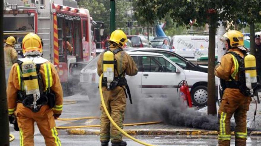 Los Bomberos doblan las actuaciones de prevención durante el pasado año