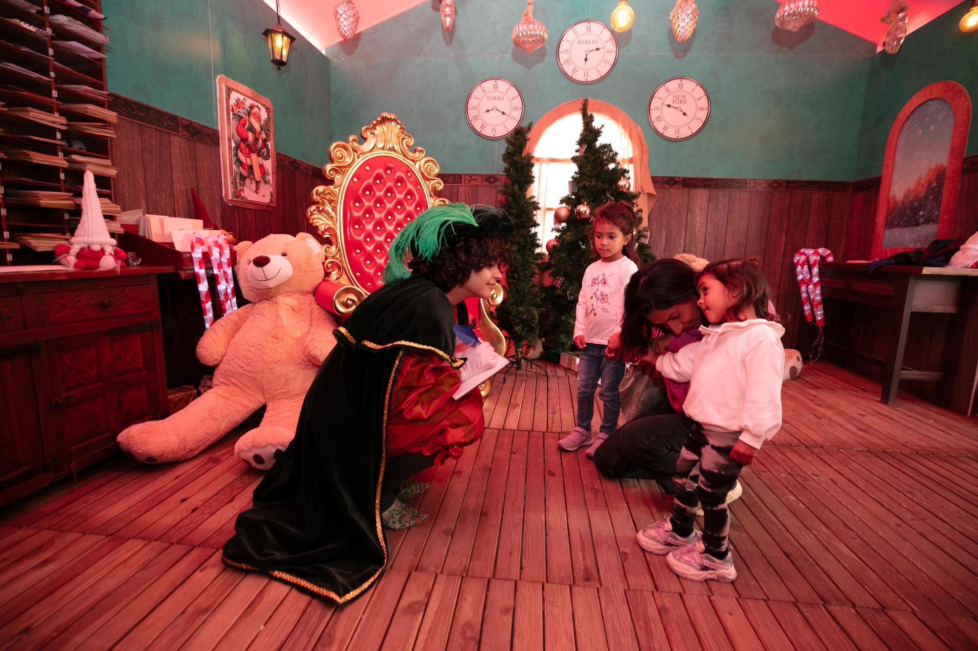 Descubre las mejores fotos de la caseta de Navidad de Sant Antoni