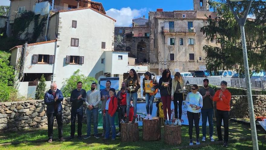 L'entrega de premis de la prova de Maçanet de Cabrenys