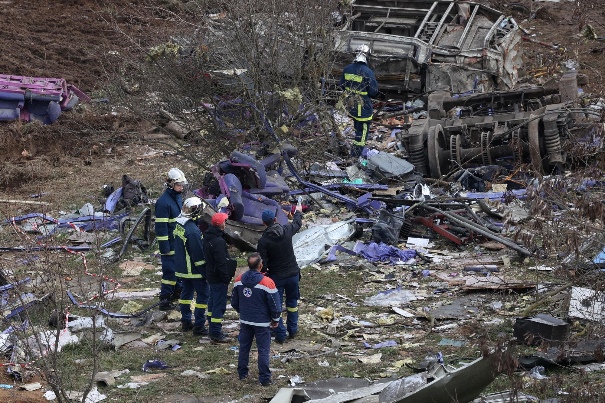 Trains collide near Larissa