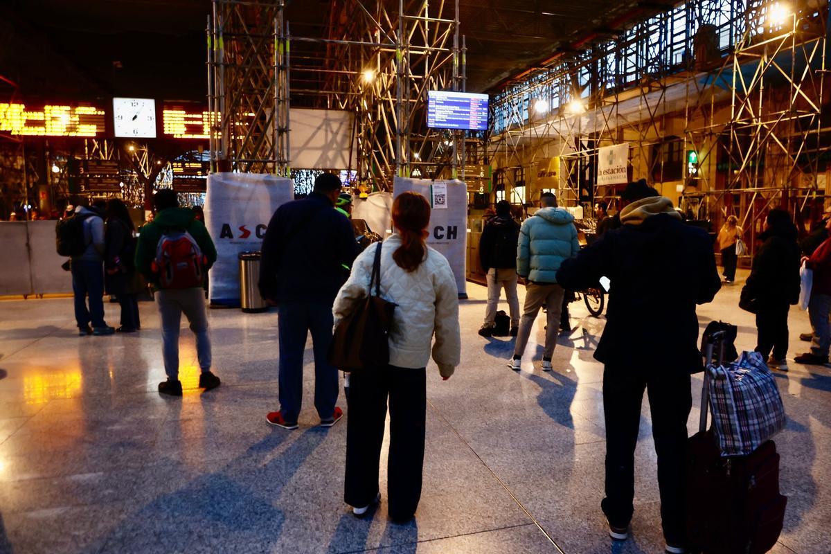 Primera jornada de la huelga de maquinistas en València