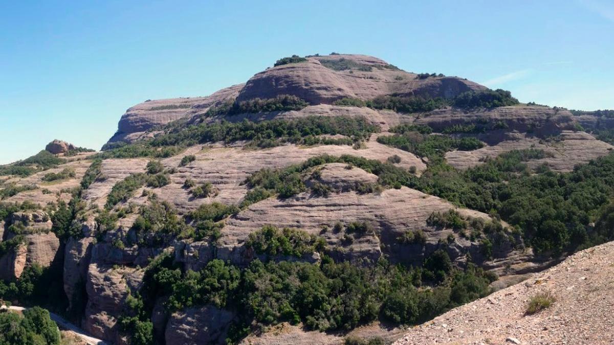 El pico del Montcau.