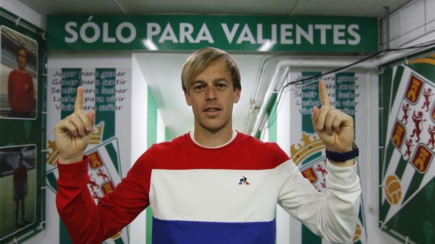 Javi Lara: &quot;La permanencia del año pasado no puede enmascarar la realidad del club&quot;