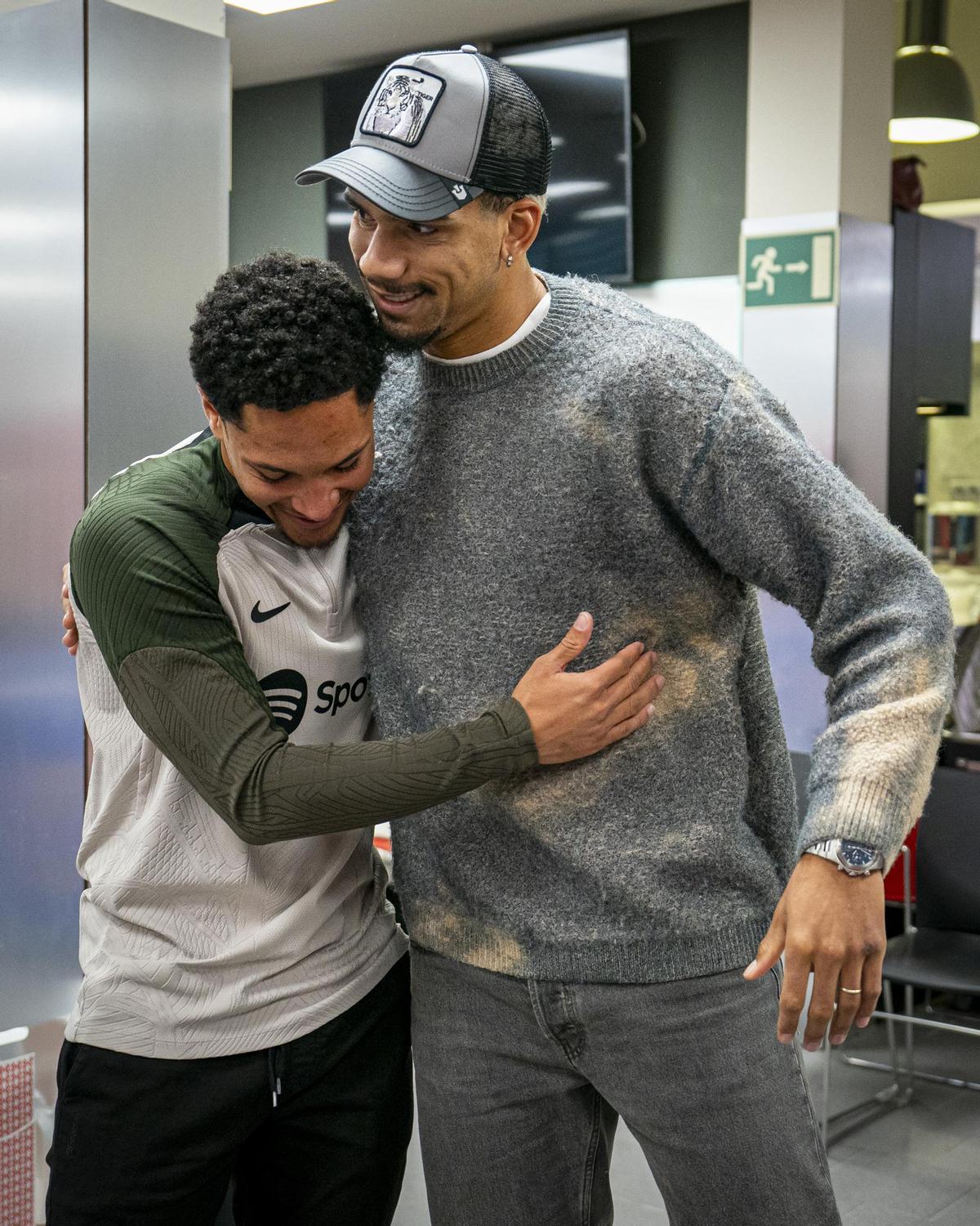 ¡Vitor Roque ya es uno más! Las mejores imágenes de su primer entrenamiento ¡Vitor Roque ya es uno más! Las mejores imágenes de su primer entrenamiento