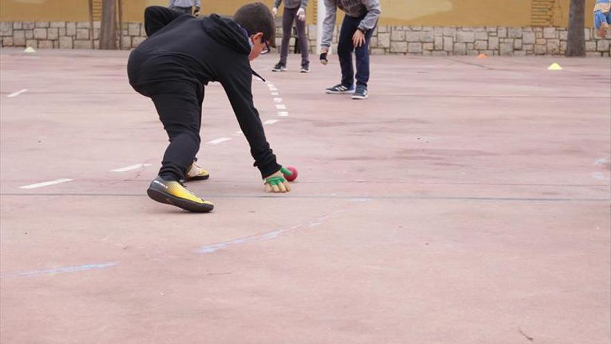 ‘Pilota a l’Escola’ torna amb força després del Nadal CENTRES