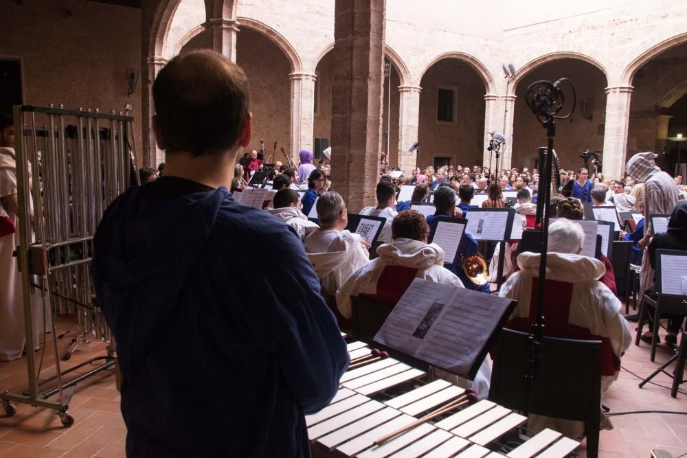 La Unió Musical d'Alaquàs interpreta "La Fulla de Malva".