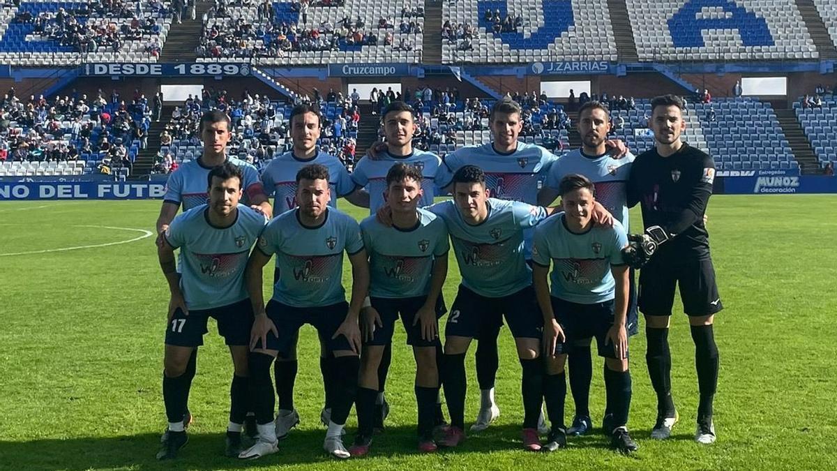 Once inicial del CD Pozoblanco ante el Recreativo de Huelva.