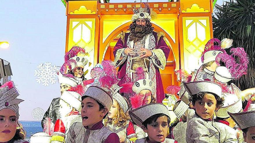 Suspendido el concurso de carrozas de los Reyes Magos de Lucena