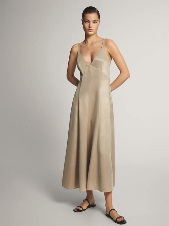 Vestido de Massimo Dutti