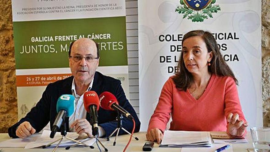 Manuel Aguilar y Gema García-Abril durante la presentación del congreso.