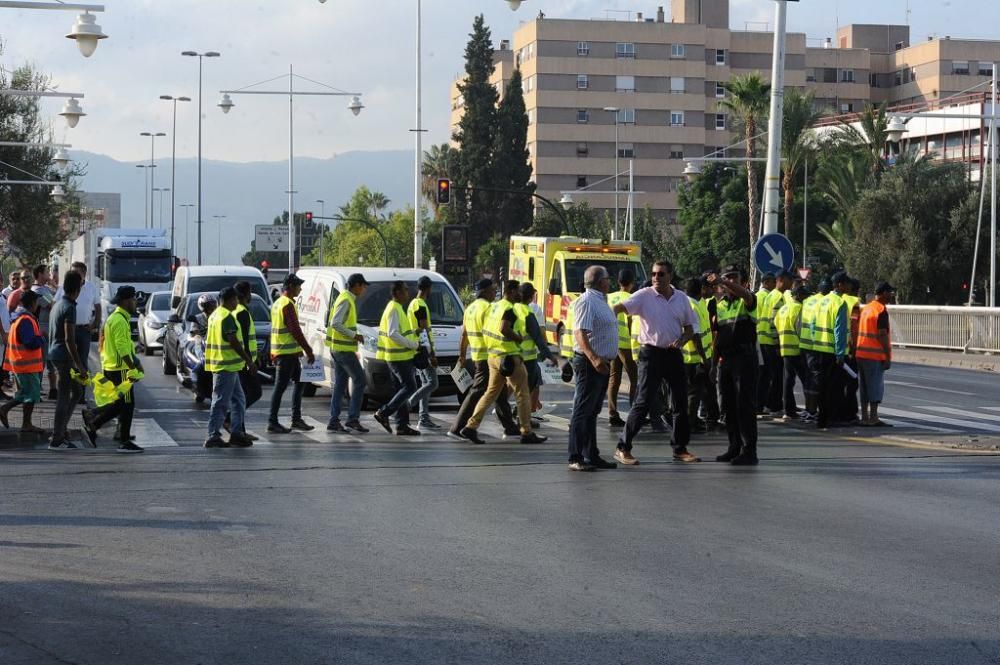 Los tractores a su paso por el Auditorio