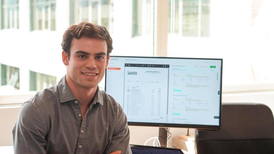 El éxito de un joven de Pilas al que BMW eligió por su talento aunque no tuviera título universitario