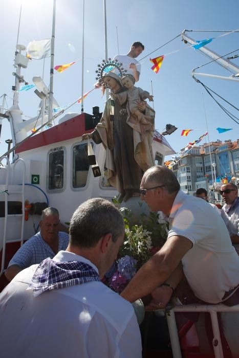 Misa y procesión del Carmen en Luanco