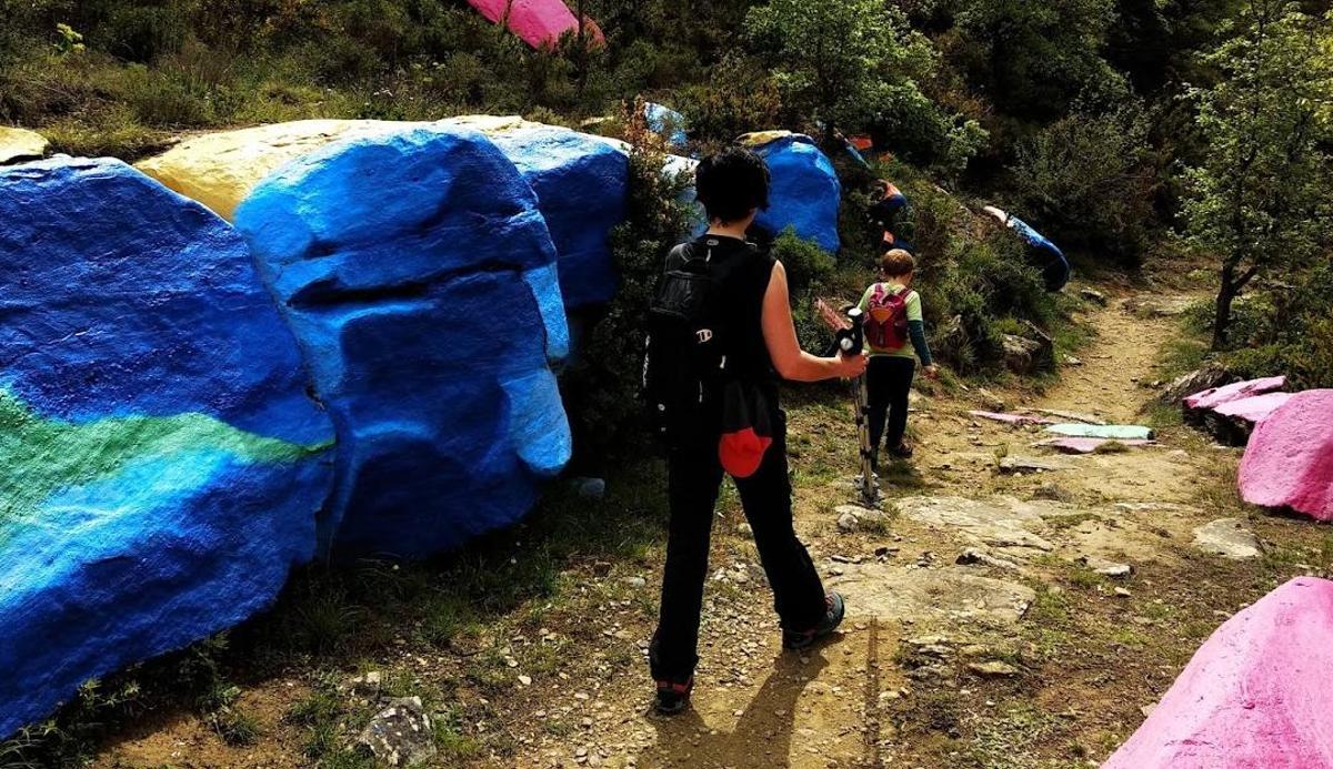 Los colores sorprenden en un recorrido ideal para hacer en familia.