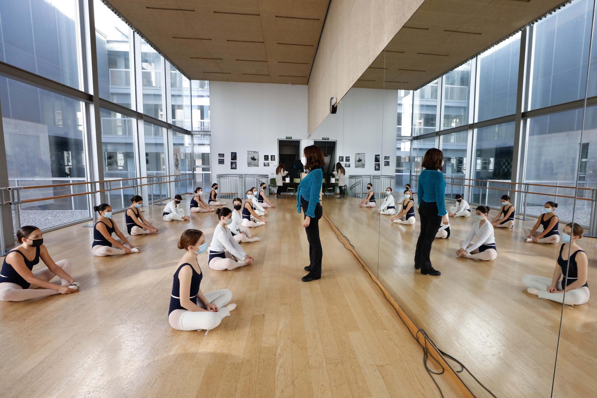 Clases de ballet en el conservatorio de Ibiza