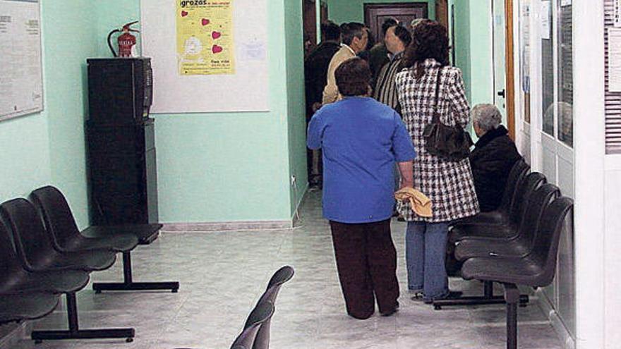 Interior de un centro de salud del rural ourensano  // Iñaki Osorio