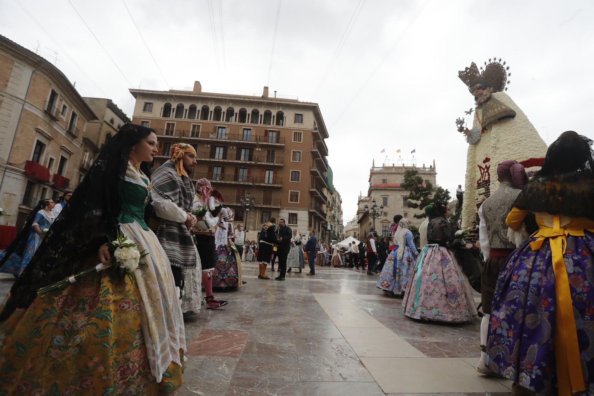 Búscate en el segundo día de ofrenda por la calle de la Paz (entre las 17:00 a las 18:00 horas)