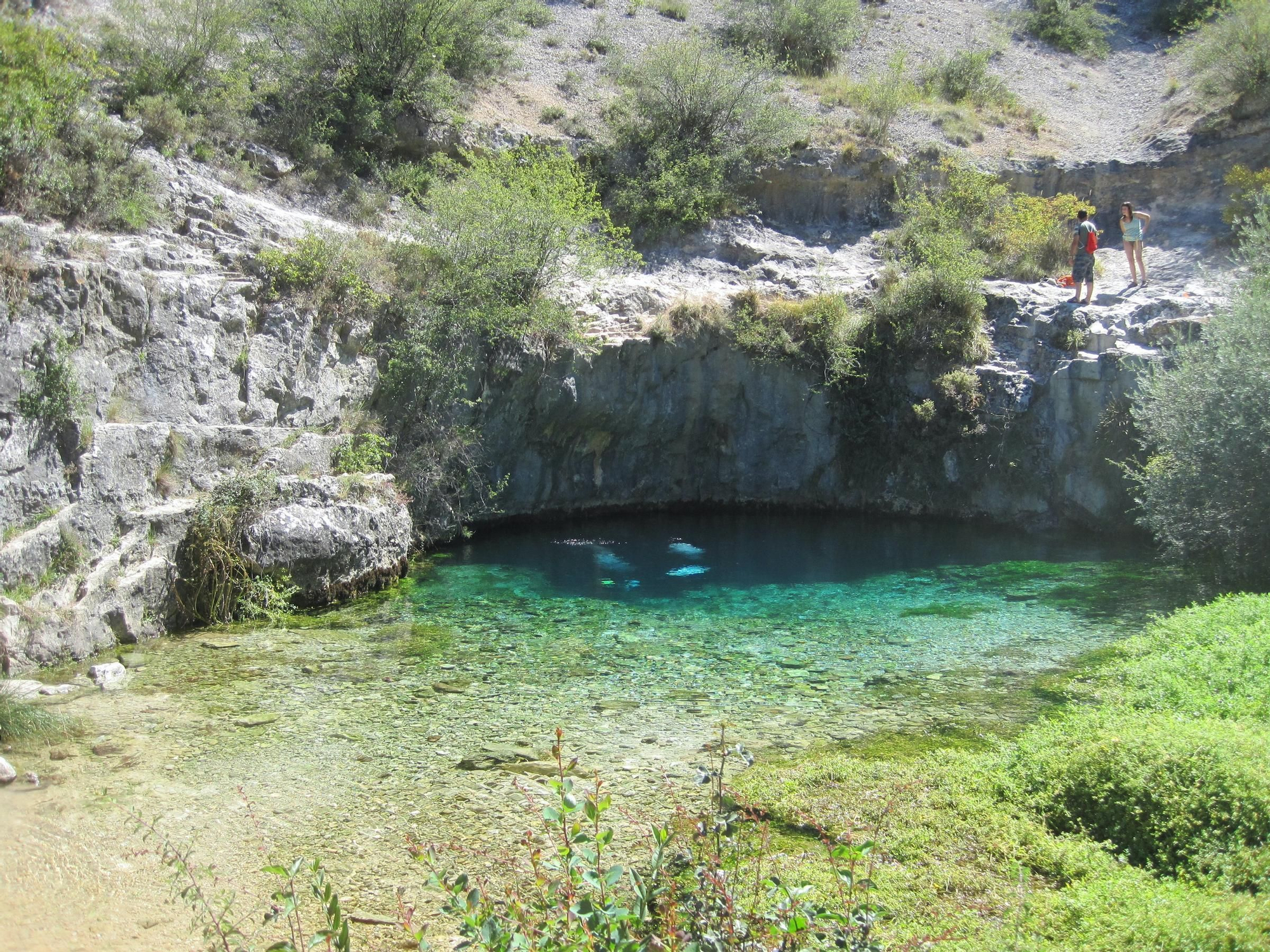 La entrada a Pozo Azul, en Burgos