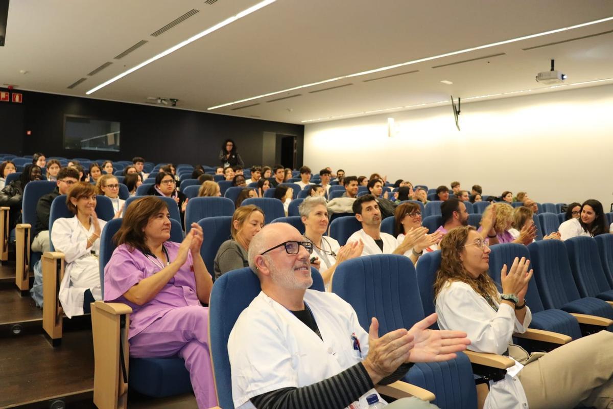 Descubre las imágenes de la excursión de Bachillerato al hospital Can Misses