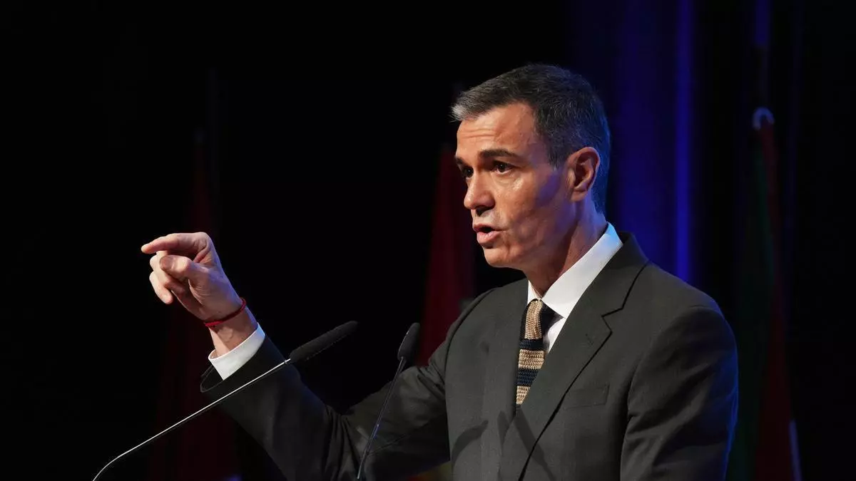 DIRECTO | Pedro Sánchez visita el Puesto de Mando Avanzado por la borrasca Leonardo