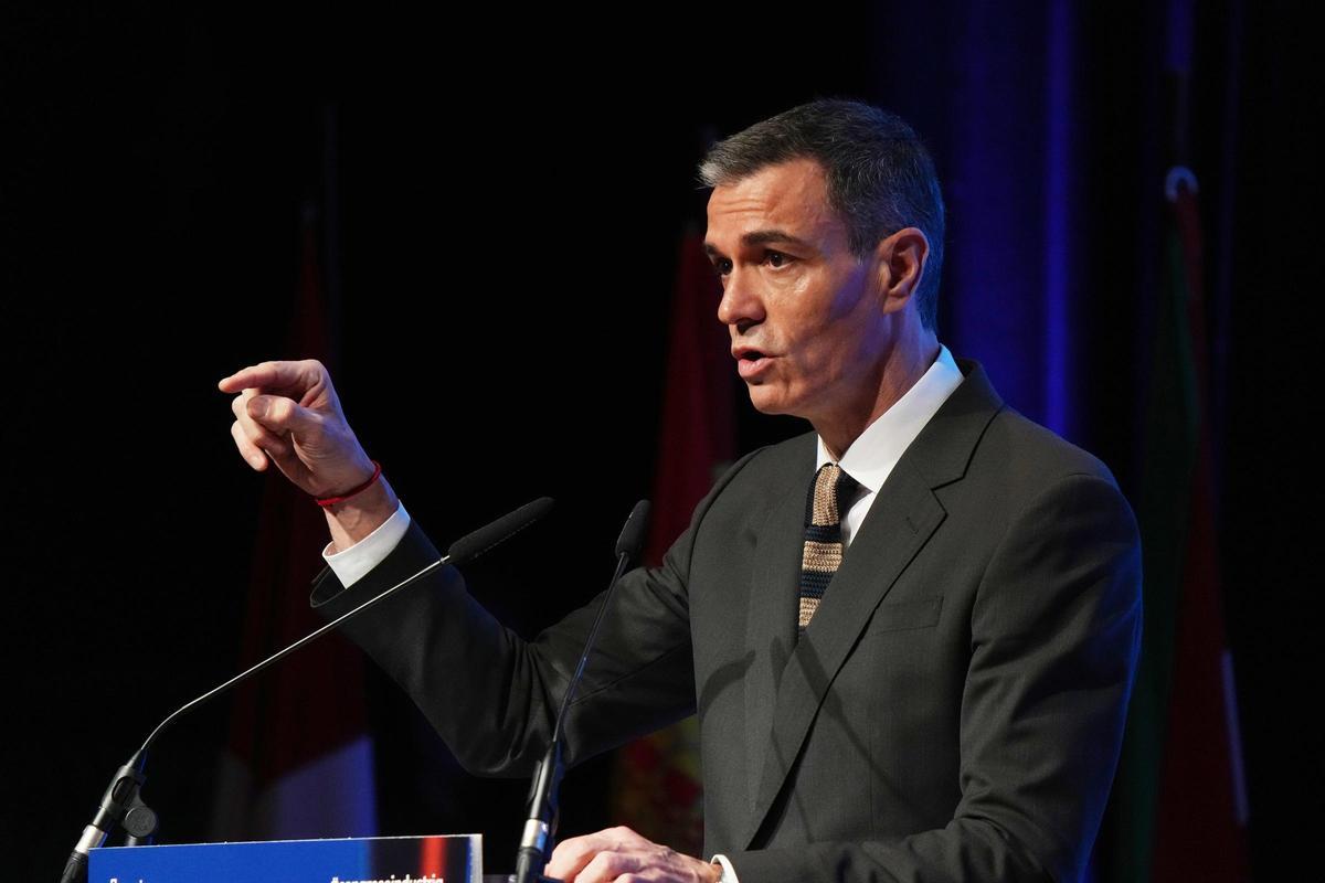 El presidente del Gobierno, Pedro Sánchez, en la clausura del VIII Congreso Nacional de Industria