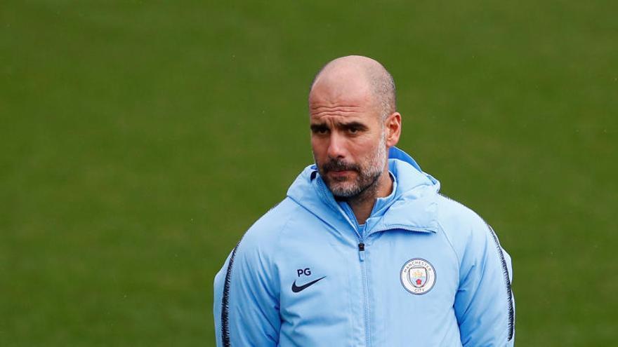 Pep Guardiola a l&#039;entrenament del Manchester City d&#039;ahir