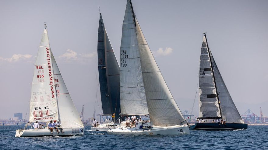El Urbania lidera en ORC0 y Selene Alifax, en ORC1, el Trofeo de la Reina