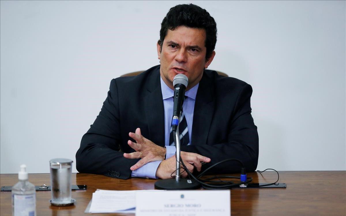 zentauroepp53223936 brazil s justice minister sergio moro speaks during a news c200424175714