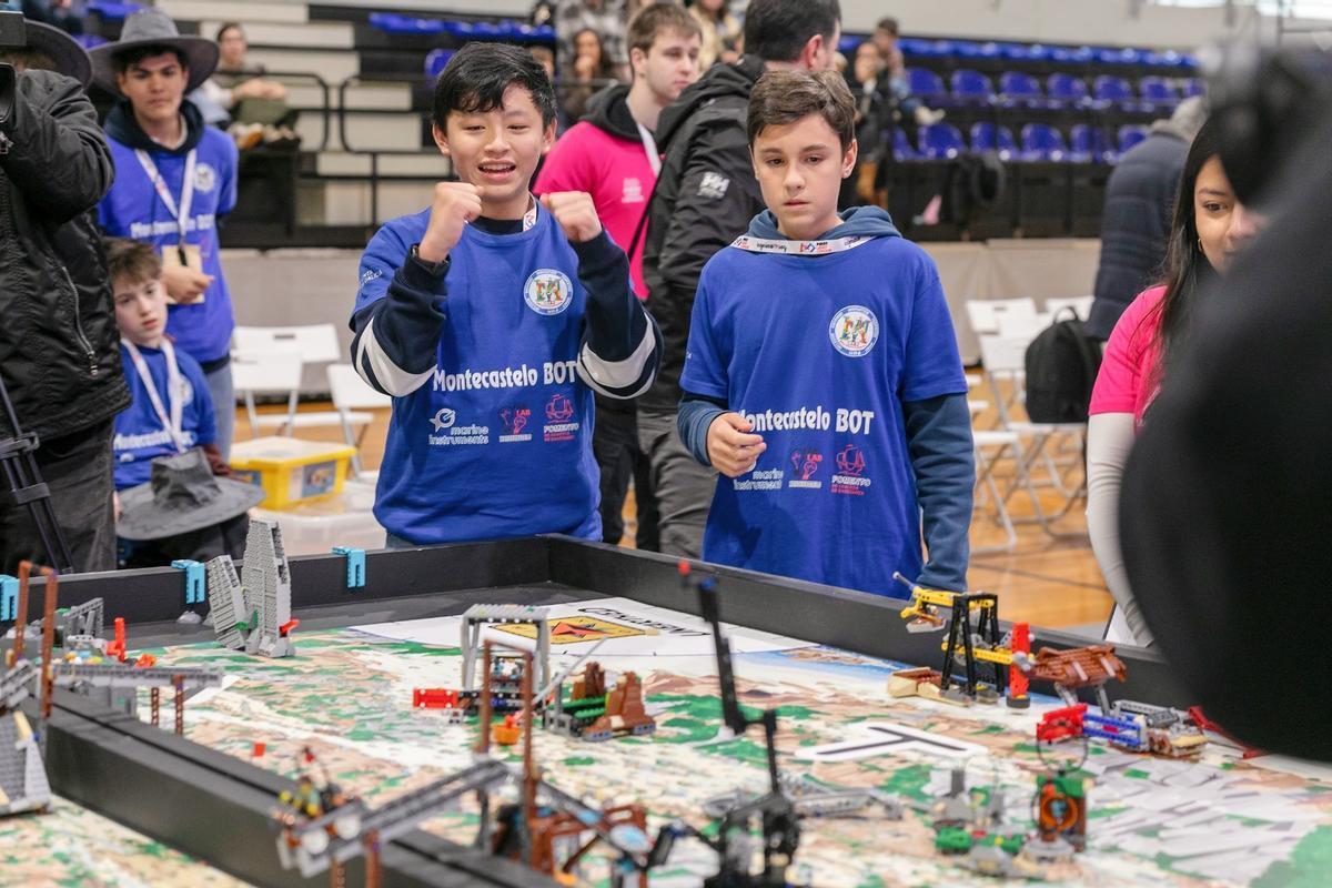 Alumnos del Montecastelo.